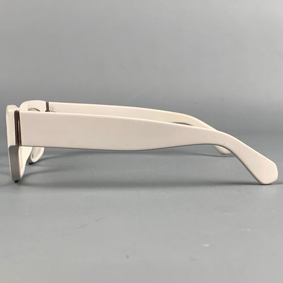 LINDA FARROW Luxe Light Gray Acetate Frames - Picture 4 of 6